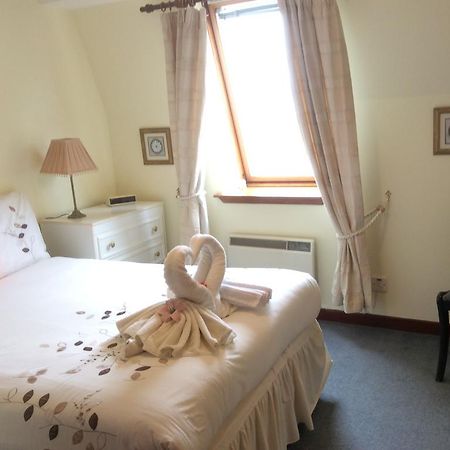 Connel Court Apartments Inverness Bagian luar foto