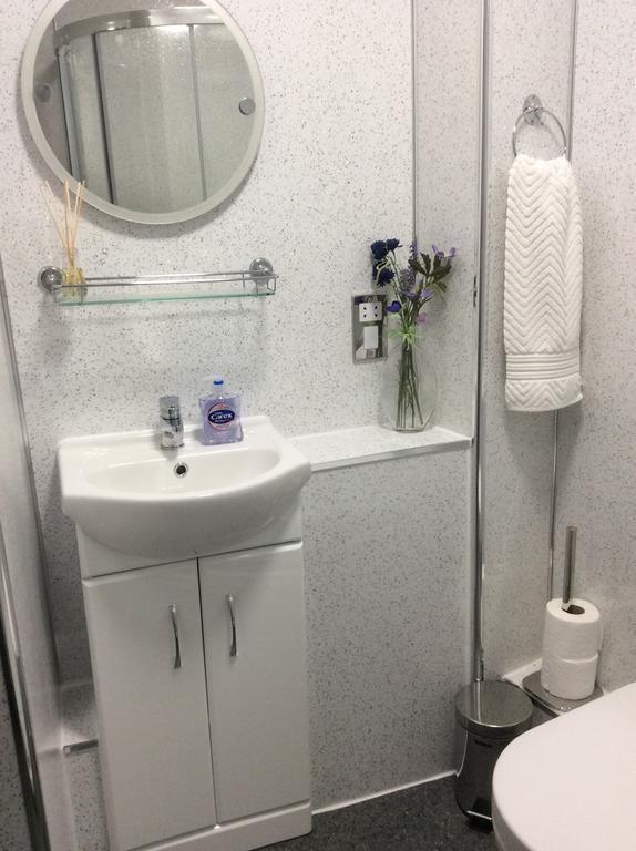 Connel Court Apartments Inverness Bagian luar foto
